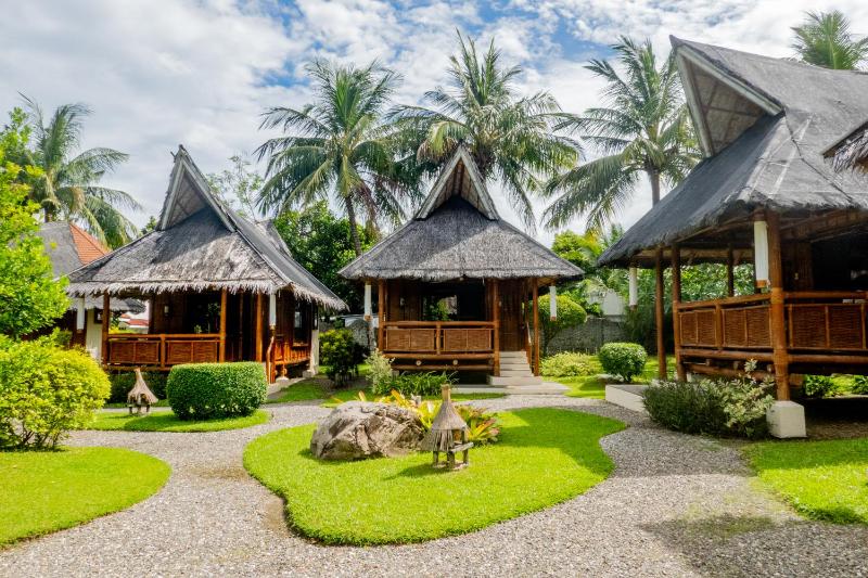 Pura Vida Beach & Dive Resort - image 3
