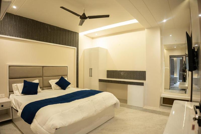 Jagrit a Boutique stay - image 10