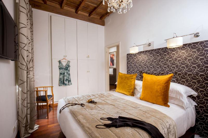 The Inn at the Spanish Steps Prestige Collection - MDR Penthouse - image 8