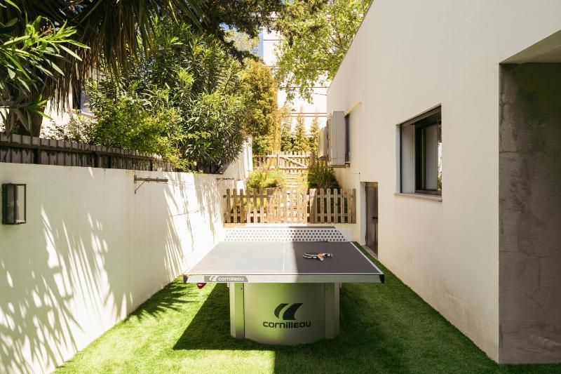 Cascais Contemporary Villa by Cadenzalux - image 41