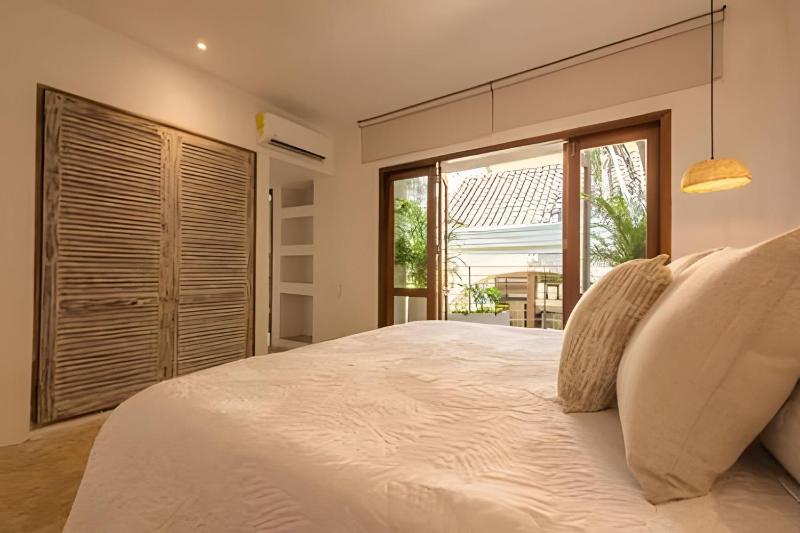 3 Bedroom House in the Walled City with Pool - image 12