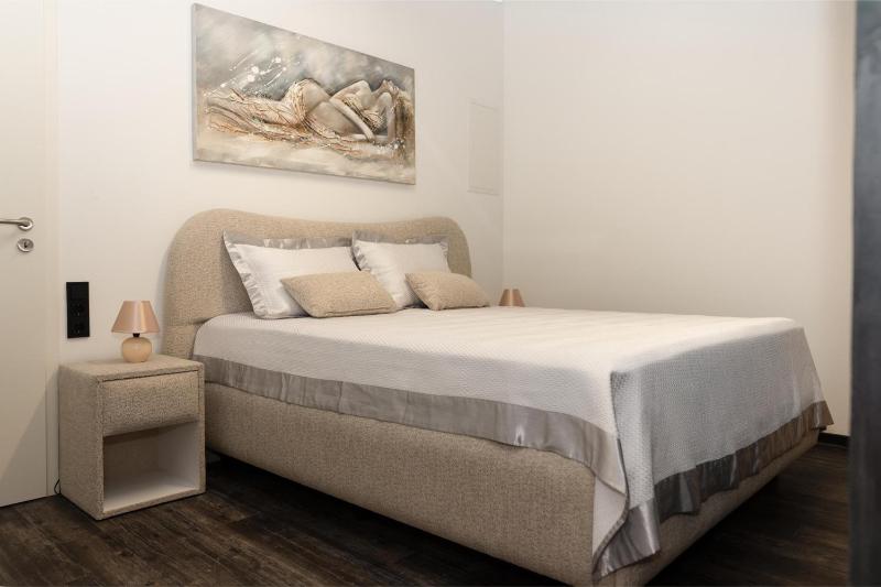 Arbio I Urban Apartment Zimmerstrasse - image 6