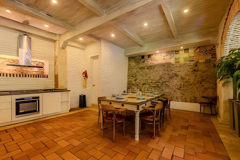 5 Bedroom House in the Walled City with Pool - image 6