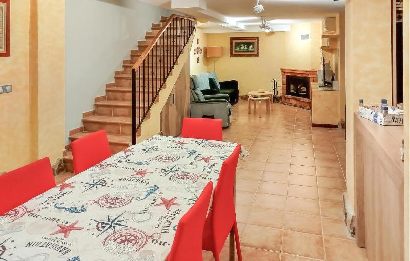 Nice Home In Santa Pola With Wifi - image 20