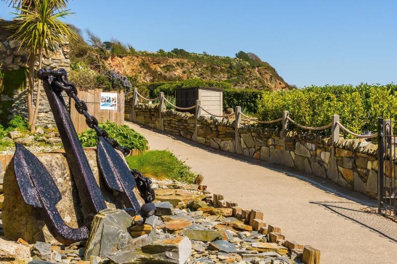 Lightkeepers Cottage - image 6