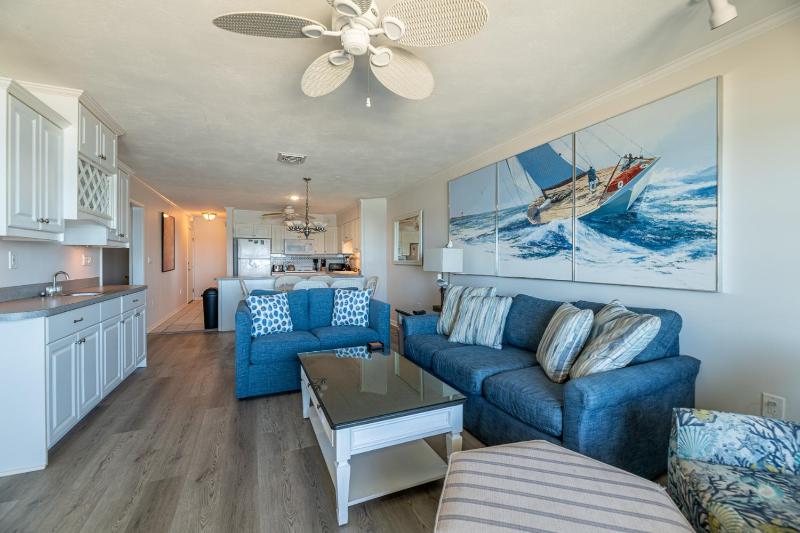 GSP3 Summer Breeze Oceanfront Condo Elevator Pool Fitness Club! - image 14