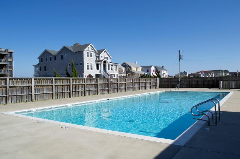 GSP3 Summer Breeze Oceanfront Condo Elevator Pool Fitness Club! - image 26