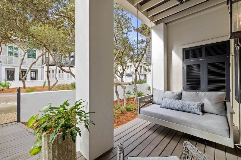 Stairway to Heaven Cottage by 30A Escapes - image 13