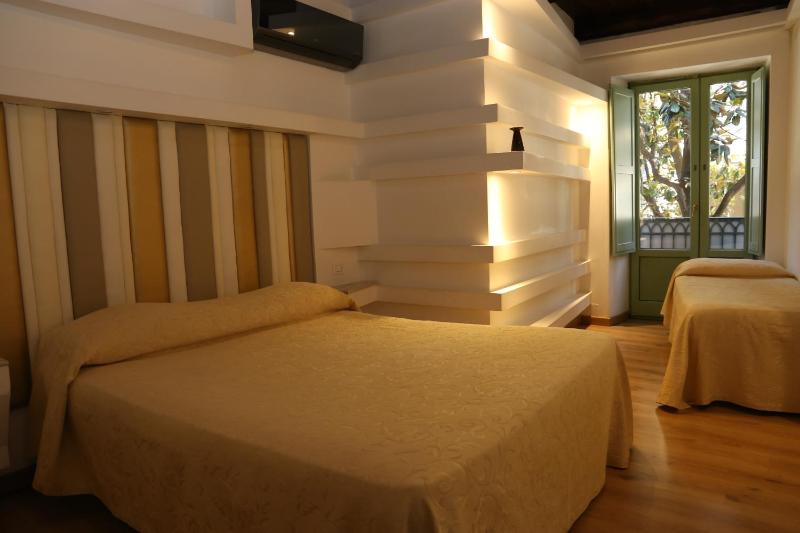 Albergo Del Centro Storico - image 36