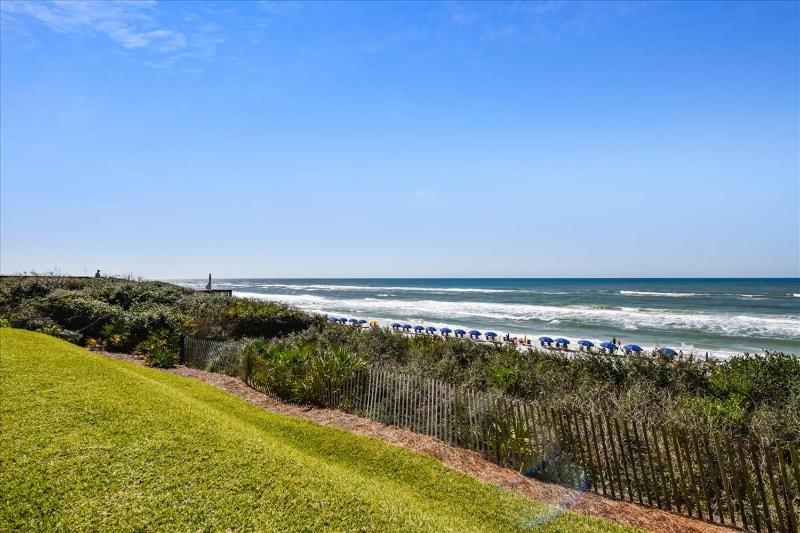 HP 12W Gulf Front Condo by 30A Escapes - image 14