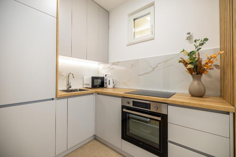 Noa City Center Apartments free parking - image 7