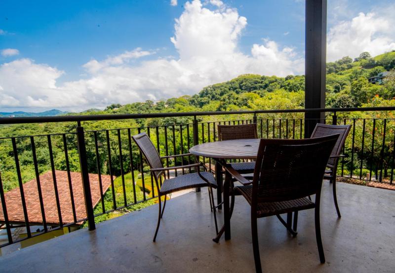 Spacious 2BR Condo with Partial Ocean View- Roble Sabana- Reserva Conchal - image 1