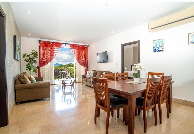 Spacious 2BR Condo with Partial Ocean View- Roble Sabana- Reserva Conchal - image 13