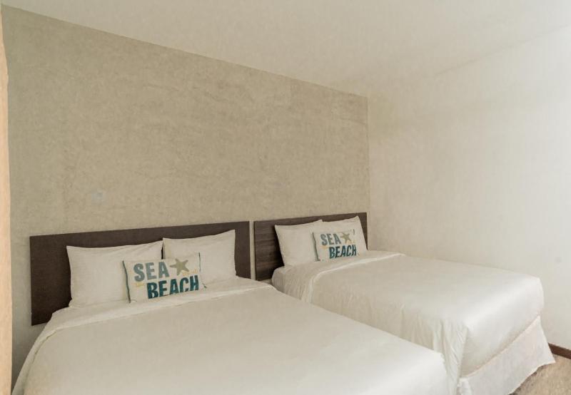 Spacious 2BR Condo with Partial Ocean View- Roble Sabana- Reserva Conchal - image 9