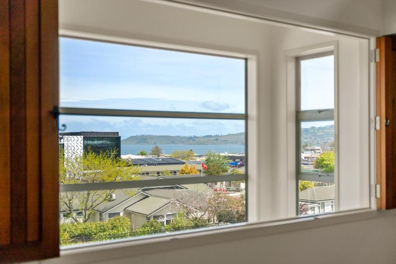 Stay Central Taupo - image 21