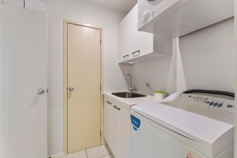Stay Central Taupo - image 18