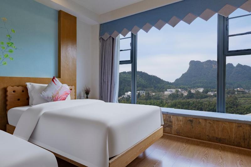 Zhangjiajie Peak&Cloud Retreat-signature coffee-Buffet breakfast-English support-Close to both the East Gate and the Central Gate - image 26