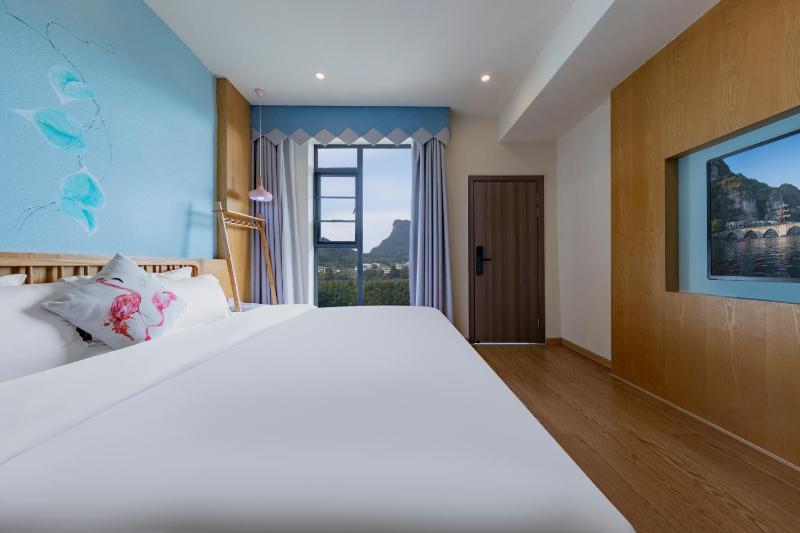 Zhangjiajie Peak&Cloud Retreat-signature coffee-Buffet breakfast-English support-Close to both the East Gate and the Central Gate - image 17