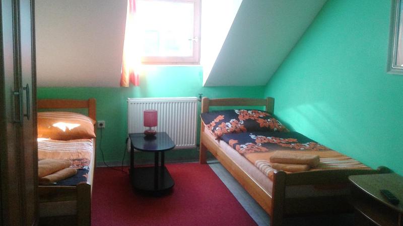 Quadruple Room with Bath image 3