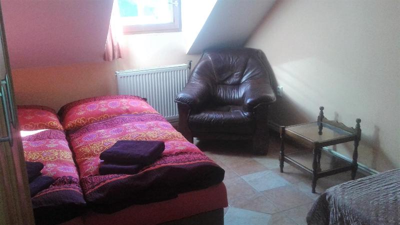 Quadruple Room with Bath image 2