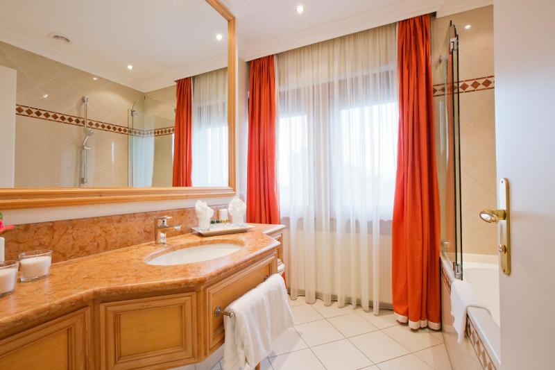 Kaiserhof Suite image 2