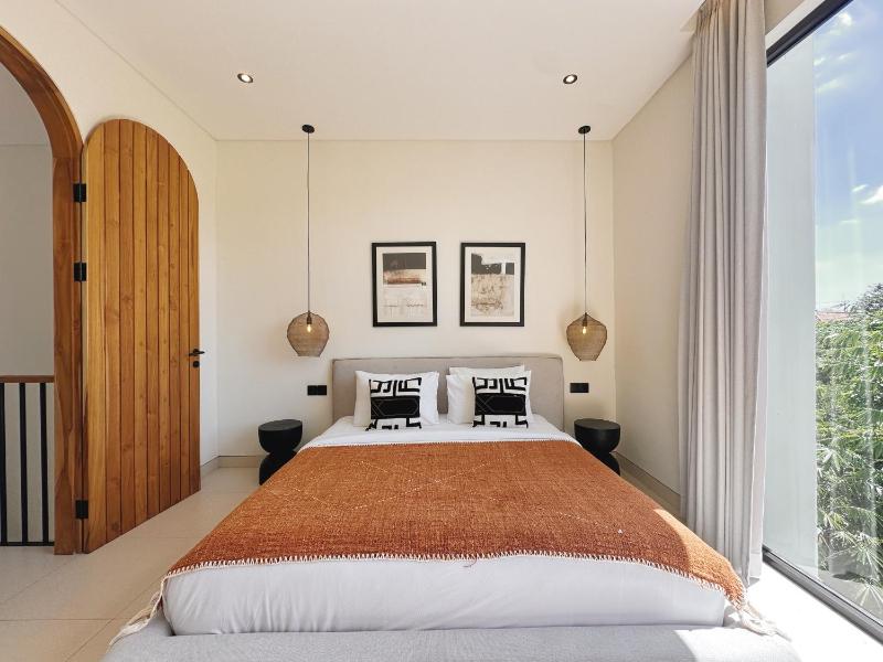 Villa Sylvia Canggu - image 35
