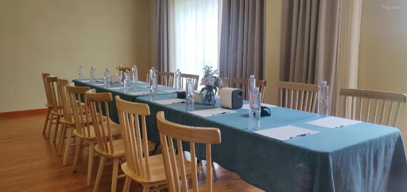 Zhangjiajie Peak&Cloud Retreat-signature coffee-Buffet breakfast-English support-Close to both the East Gate and the Central Gate - image 46