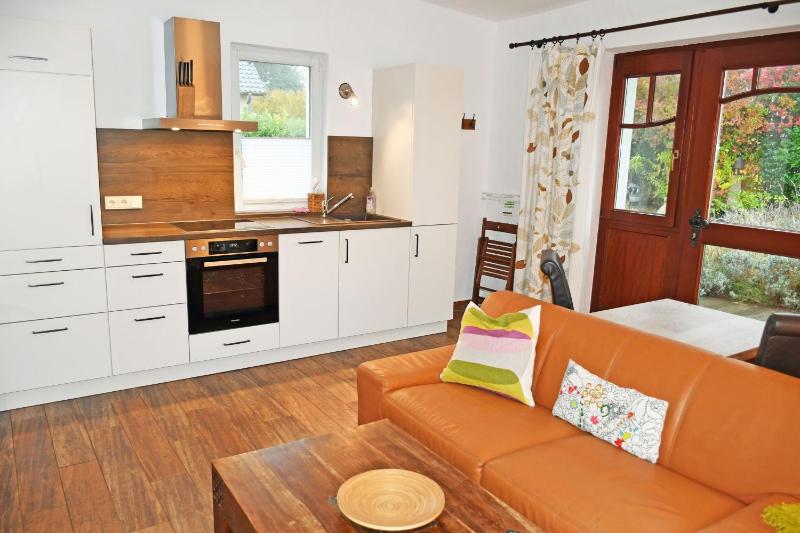 Ferienwohnungen am Selliner See mit Terrassen - image 13