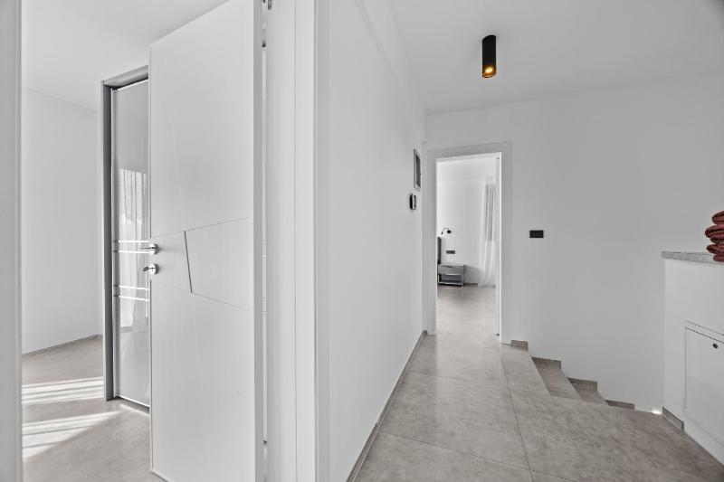 Villa Palatium III in Fažana for 8 people only 200 meters from the sea with sauna & indoor-outside heated pool - image 46