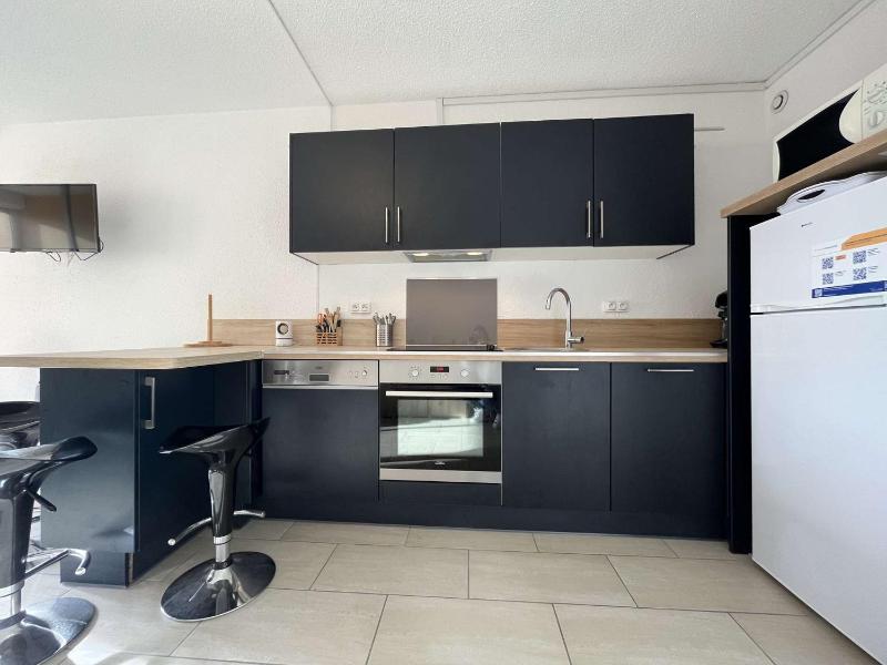 Appartement calme avec piscine commune et loggia GN050-489 - image 14