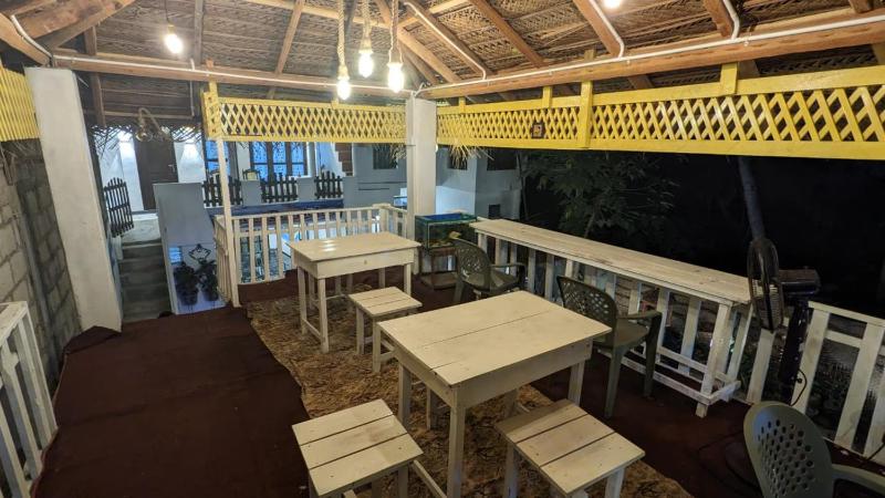 Parei Beach Inn - image 46