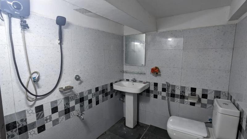 Parei Beach Inn - image 19