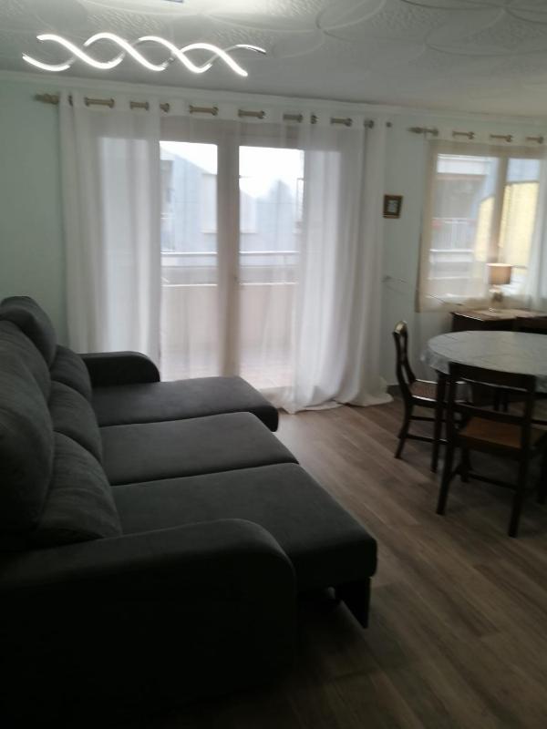 The room to share in 4 b apartment near seaside Torrevieja - image 9