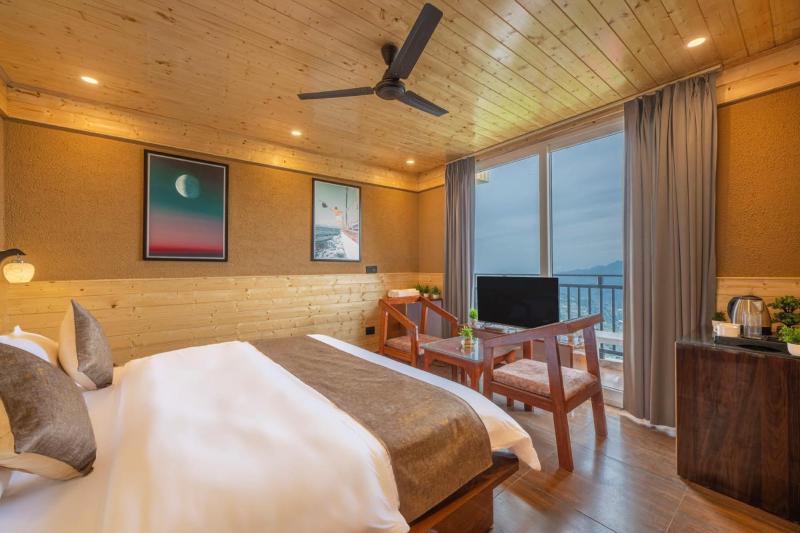 The Charvi Heights l The Stargaze Café l 360 Mountain View l Open Air Multi Cuisine Restaurant l Power Backup Available l Managed By ExoticStays Group - image 42