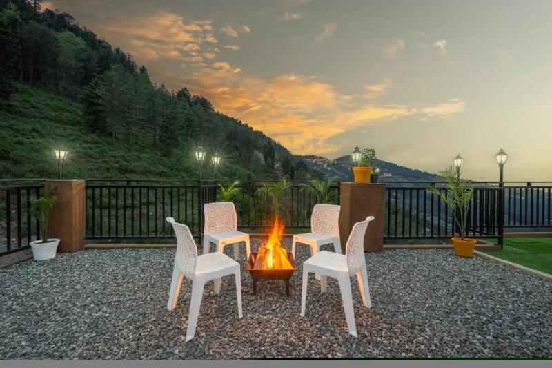 The Charvi Heights l The Stargaze Café l 360 Mountain View l Open Air Multi Cuisine Restaurant l Power Backup Available l Managed By ExoticStays Group - image 14