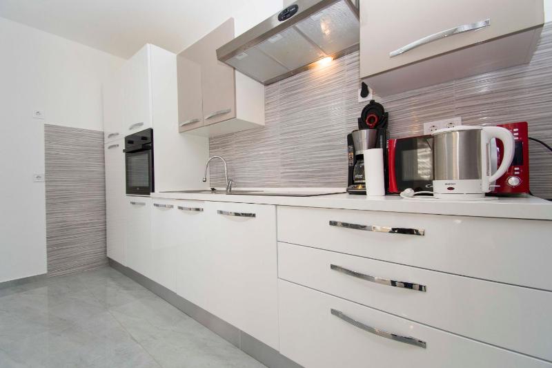 House Branka - image 2