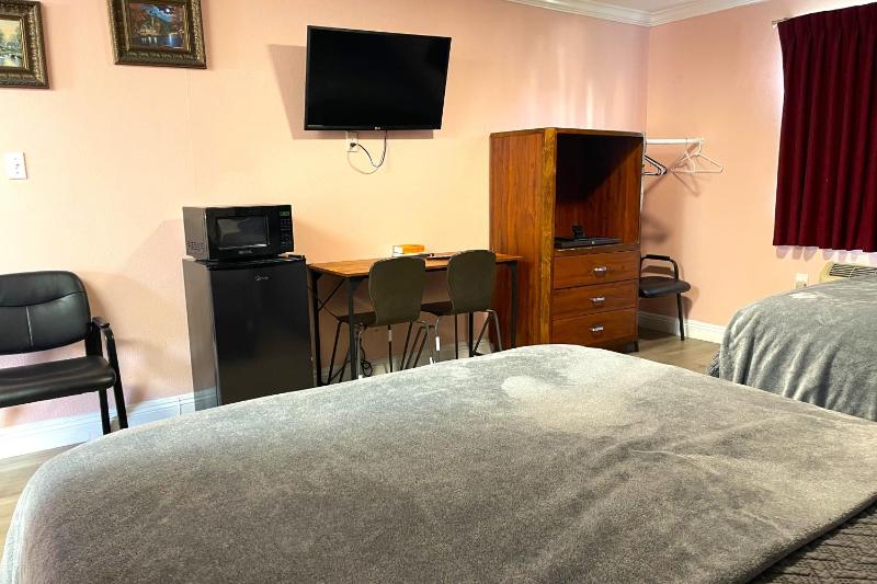 Travel Inn - image 8