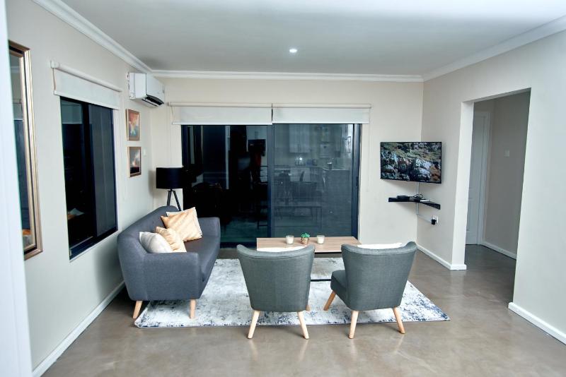 Estate Apartments - image 3