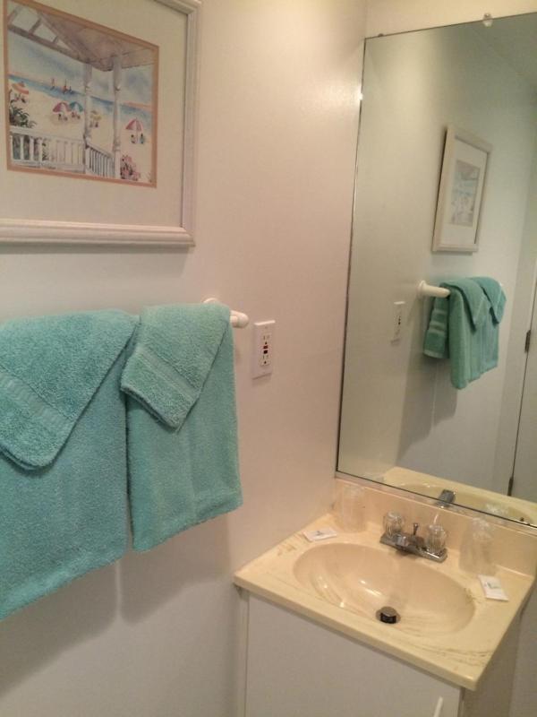 Angie's Guest Cottage - image 19