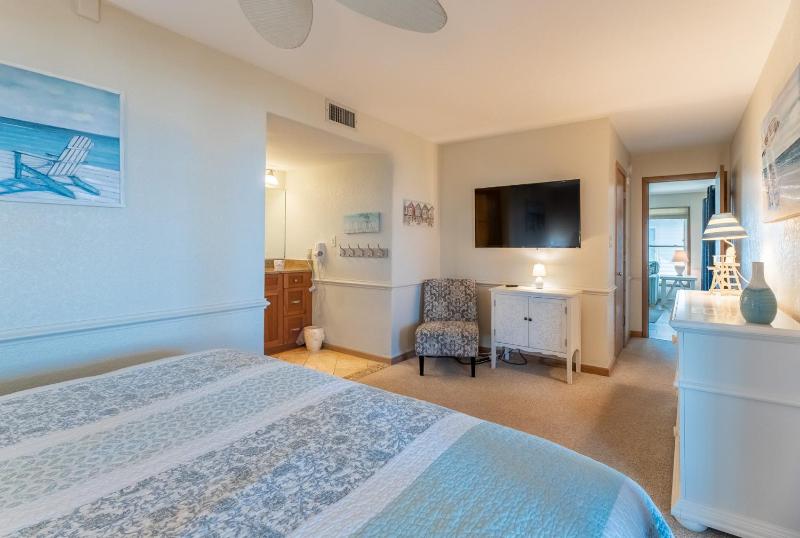 Sandy Dream - KDH Scrimshaw Condo Oceanfront Amazing Ocean View Cargo Lift - image 14