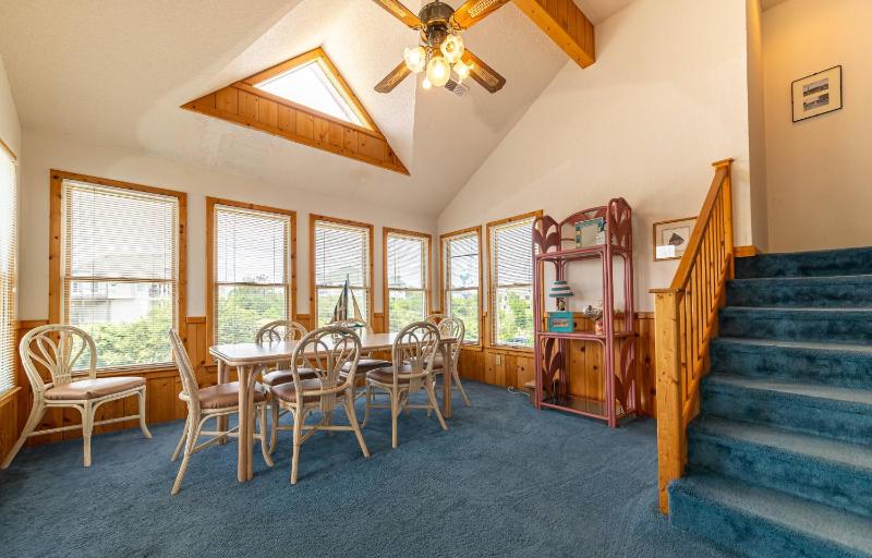Summer Place I - Corolla Whalehead Oceanside Ocean View 140 Yds to Beach Flex Stays - image 21