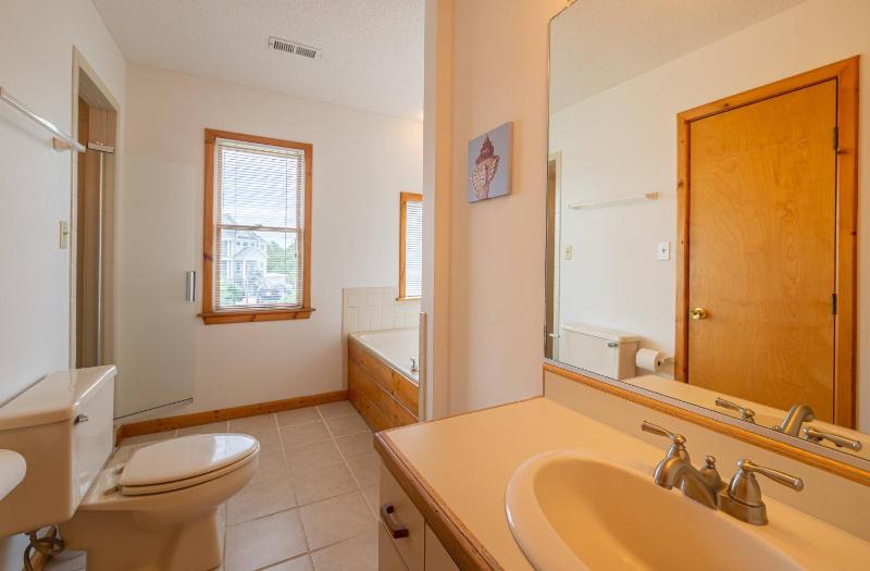 Summer Place I - Corolla Whalehead Oceanside Ocean View 140 Yds to Beach Flex Stays - image 27