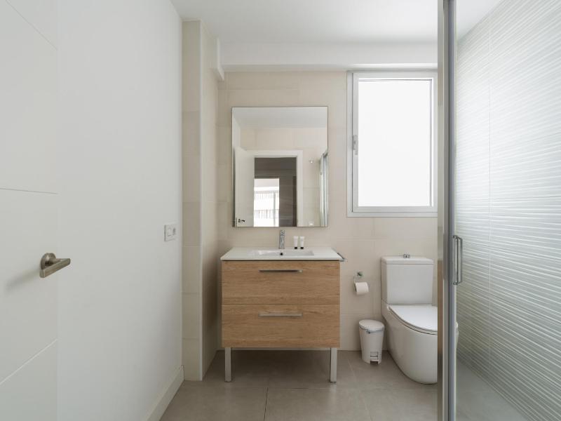 Ferreras Suites Las Canteras - image 9