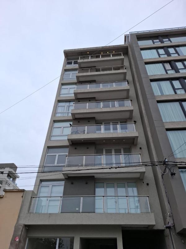 Departamento con balcón hasta 4 personas en Tandil a metros de la plaza principal con wi fi - image 24