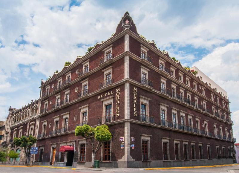 Hotel Morales Historical & Colonial Downtown Core - image 1