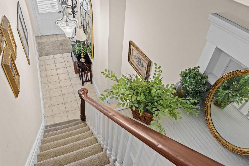 Family-Friendly 2 Unit Retreat in Louisville - image 38