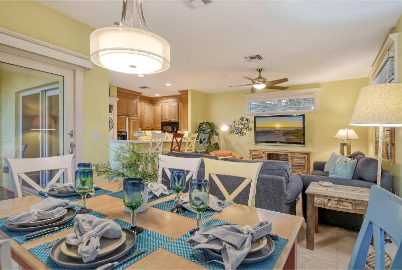 Peacock Villa - 5540 E - image 8