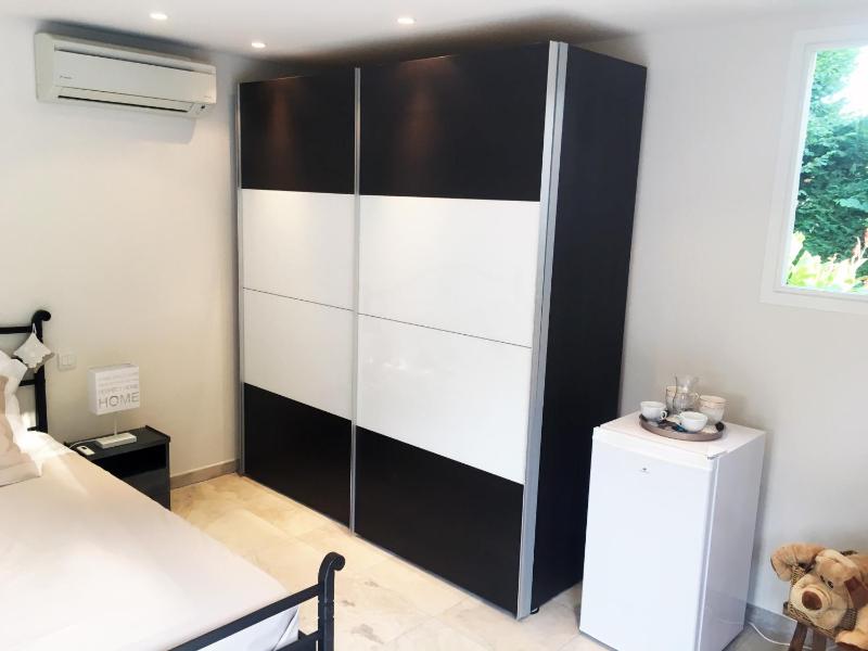 Deluxe Double Room image 3