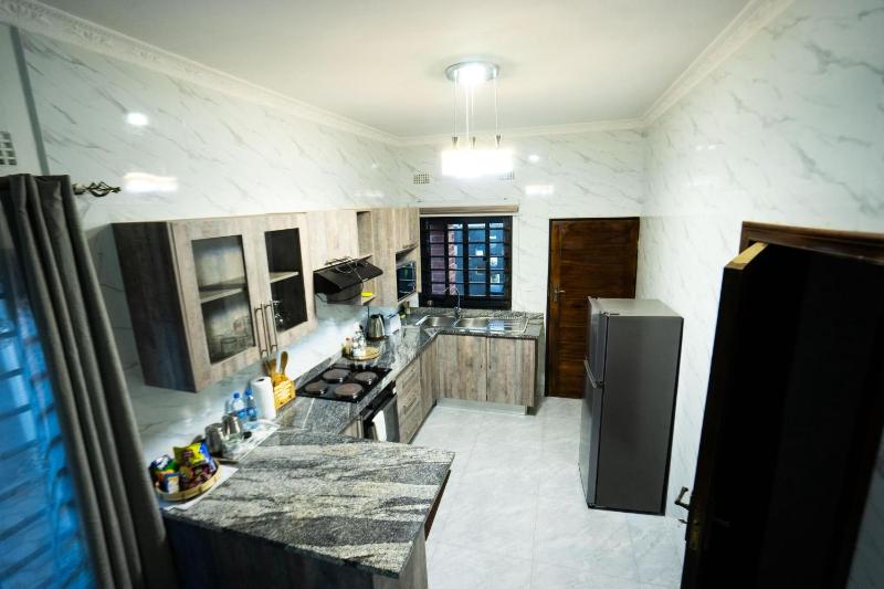 Modern and cozy apartment - image 14