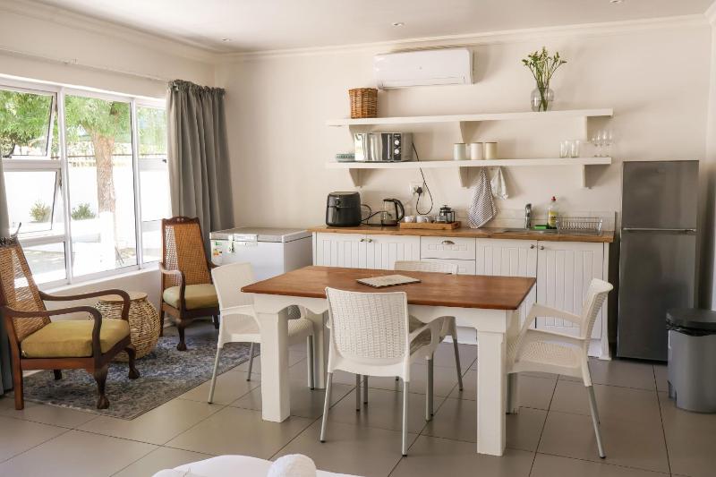 Villa Vredenrust Guesthouse - image 6